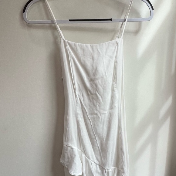 Francesca’s White Open Back, Ruffle Dress, Medium - Picture 4 of 10